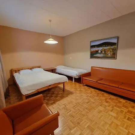 Huoneisto Retro Talo Kuhmon Keskustassa